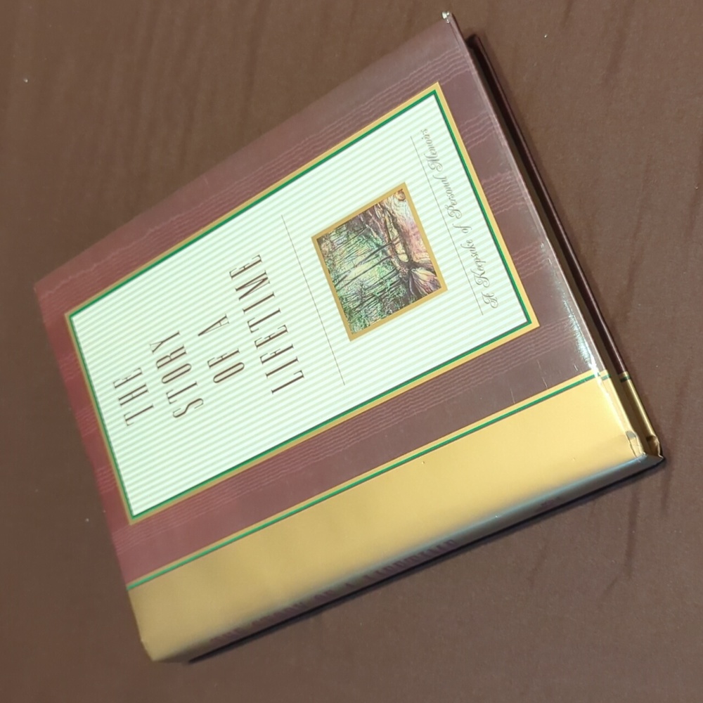 The Story of a Lifetime Keepsake Book